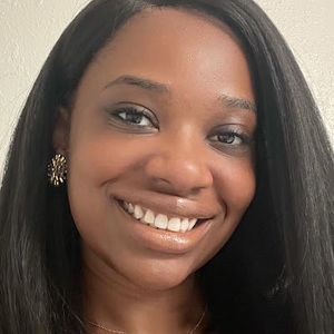 Meet your Posher, Janea'